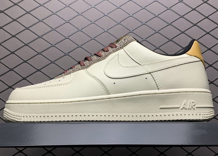 Air Force 1 '07 LV8 4 Fossil CK4363-200