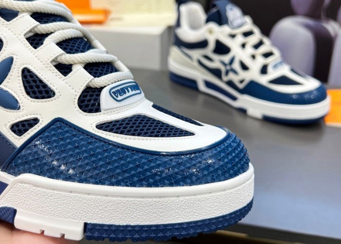 L***V Skate Sneaker Blue