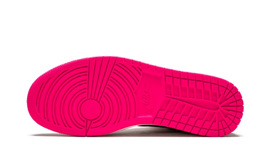 Air Jordans 1 MID SE “Crimson Tint/Hyper Pink”852542-801